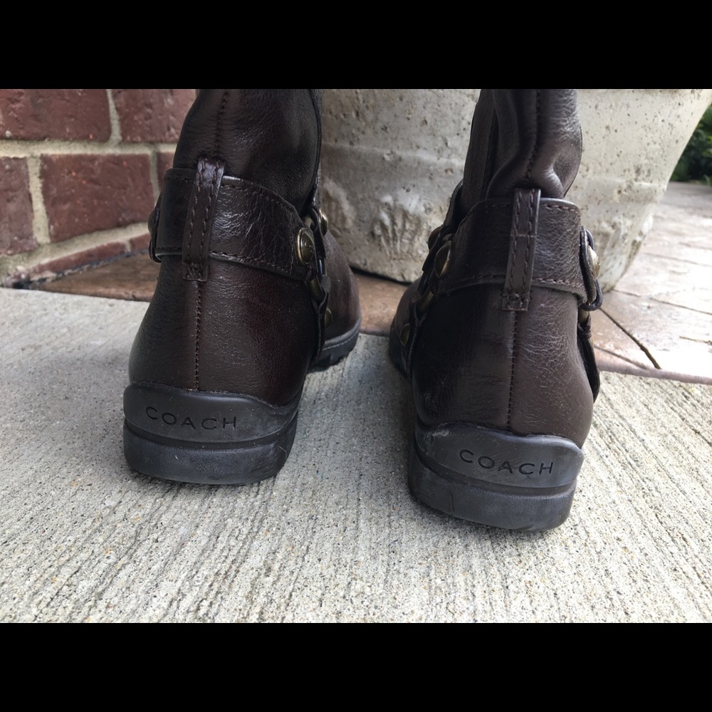 Coach women’s boots - Picture 2 of 6